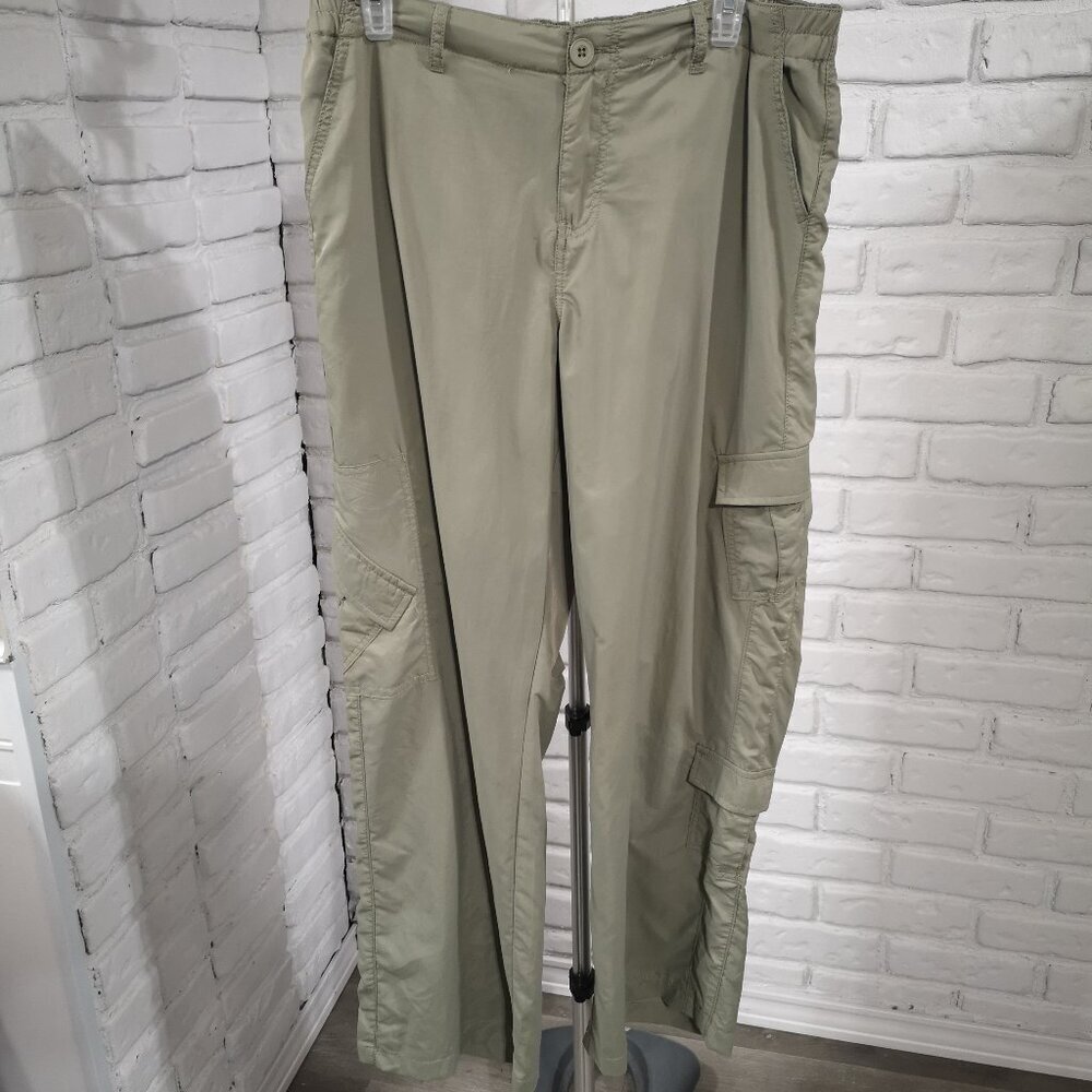Aeropostale Men's Size Large Army Green Lightweight Wide Leg Cargo Pants
